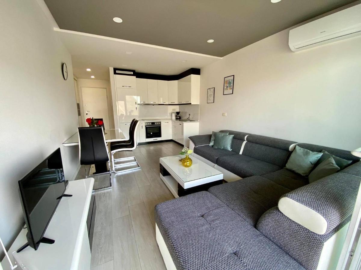 Lux Apartment Sea View Makarska Ngoại thất bức ảnh